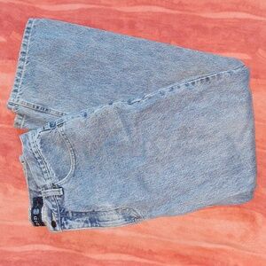 👷‍♂️ IZOD classic fit denim jeans. 34x32. Not new...work jeans!